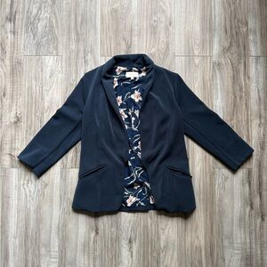 EUC Skies Are Blue Navy Blazer with Tailored Silhouette and Classic Lapel